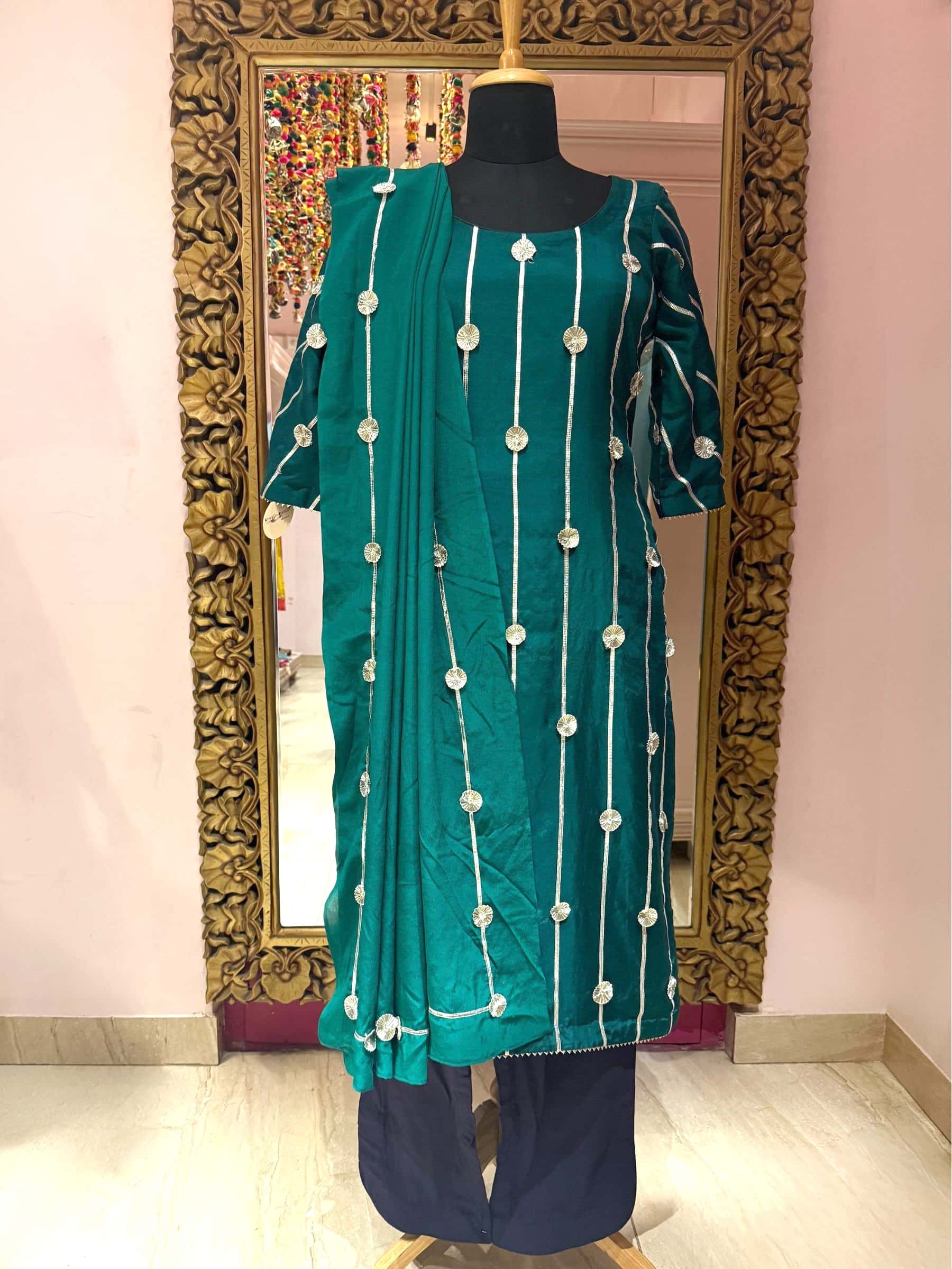 Charkhi Gota Pure Crepe Suit thumbnail 2
