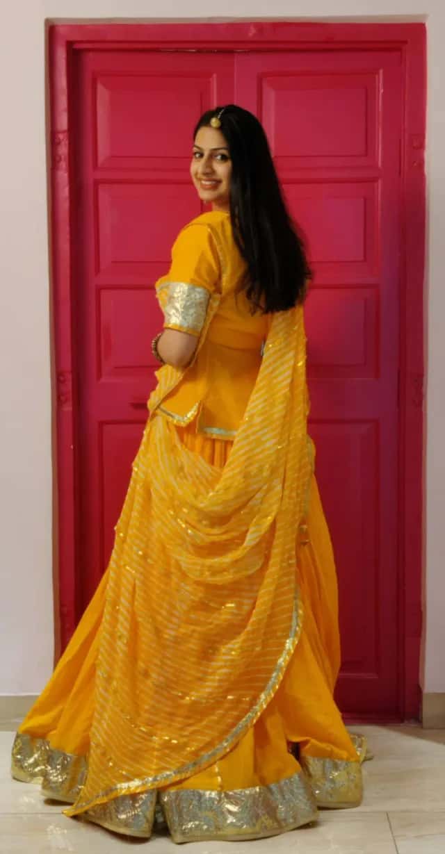 Yellow Rajputi Poshak - 80 Kali Lehenga thumbnail 10