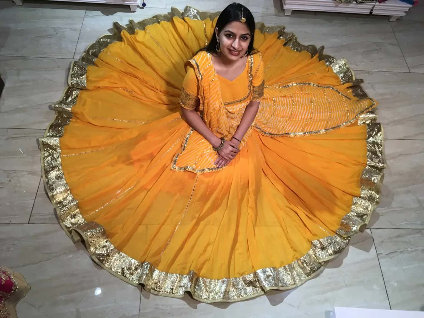 Yellow Rajputi Poshak - 80 Kali Lehenga thumbnail 13